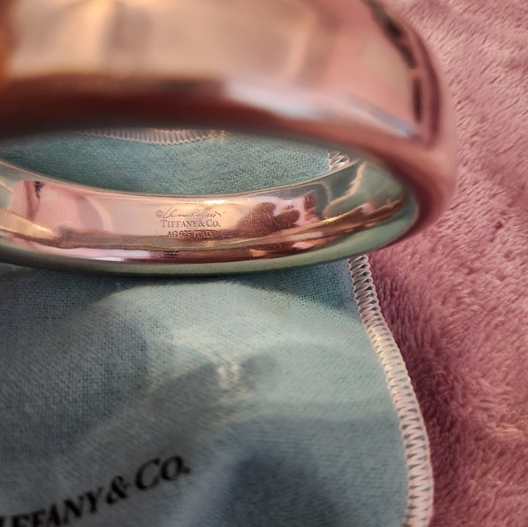 Tiffany and Co. AUTHENTIC BANGLE - Picture 10 of 17